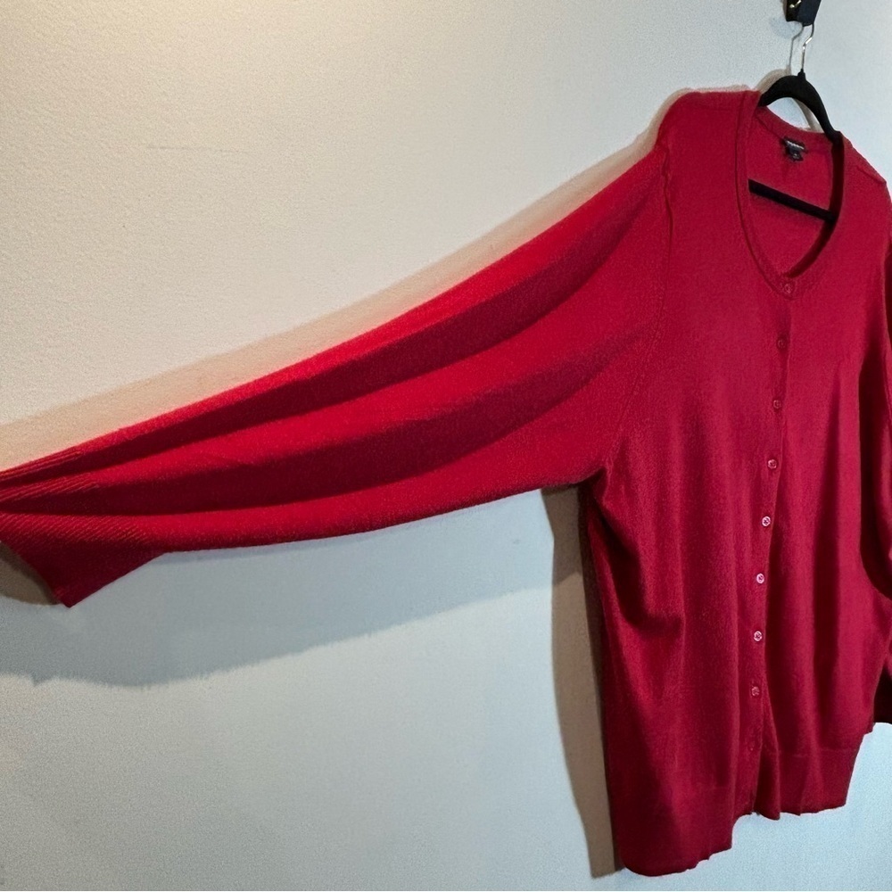 TORRID Sz 4 Button Down V-Neck Elevated Basic Super Soft Long Sleeve Cardigan